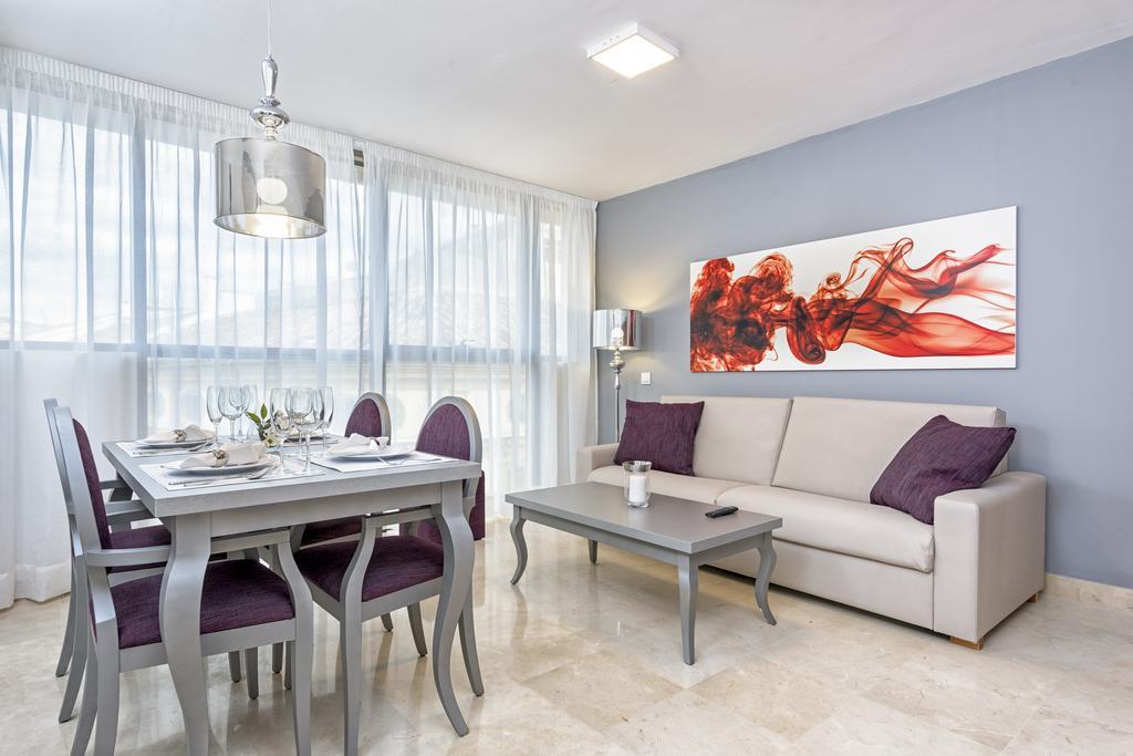 Goodplaces Larios Apartment Малага Екстериор снимка