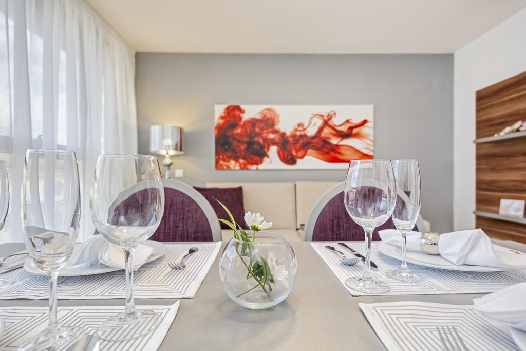 Goodplaces Larios Apartment Малага Екстериор снимка